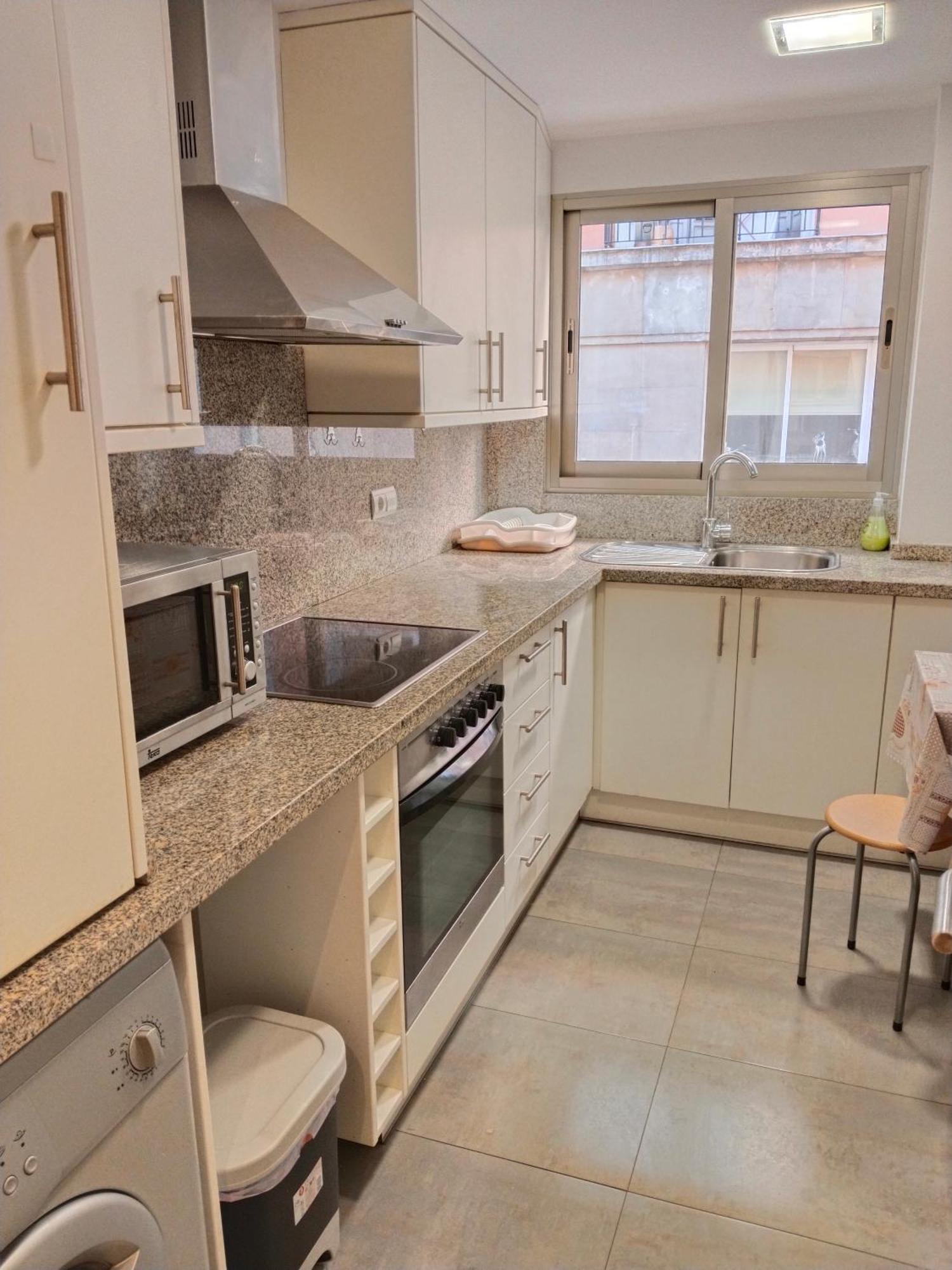 City Center Nice Apartment Alicante Buitenkant foto